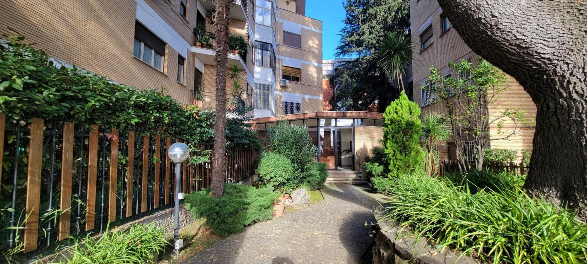 Bnb Rooms And Comfort Roma Eksteriør bilde